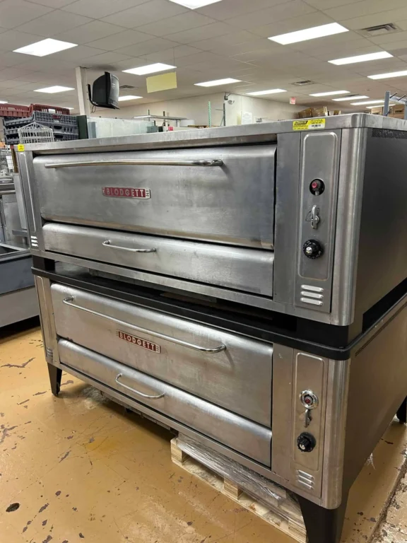 Blodgett commercial pizza oven double stack used in restaurant kitchen in Tampa
